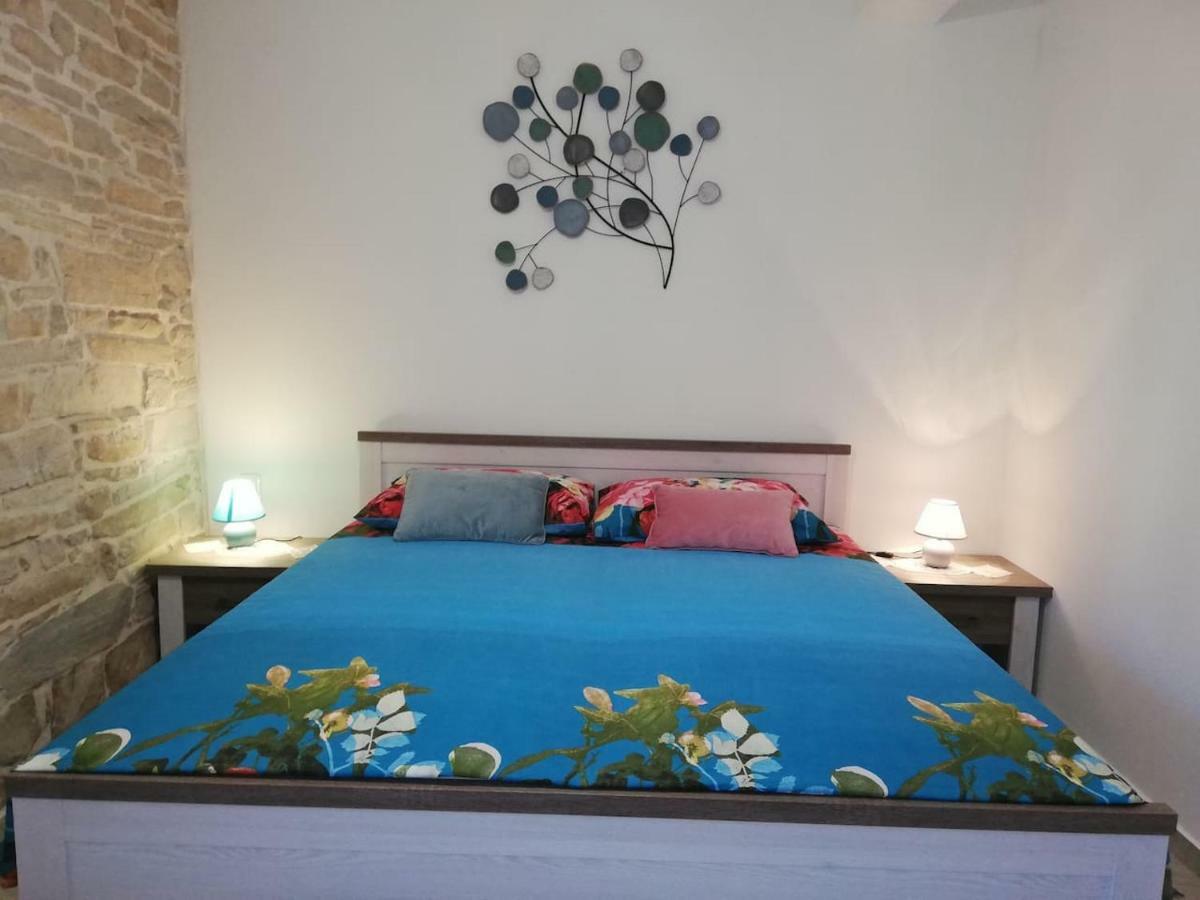 Apartment Nostalgija, เบนโควัส ภายนอก รูปภาพ